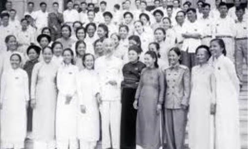 Tư tưởng Hồ Chí Minh về công tác phụ nữ trong xây dựng chủ nghĩa xã hội